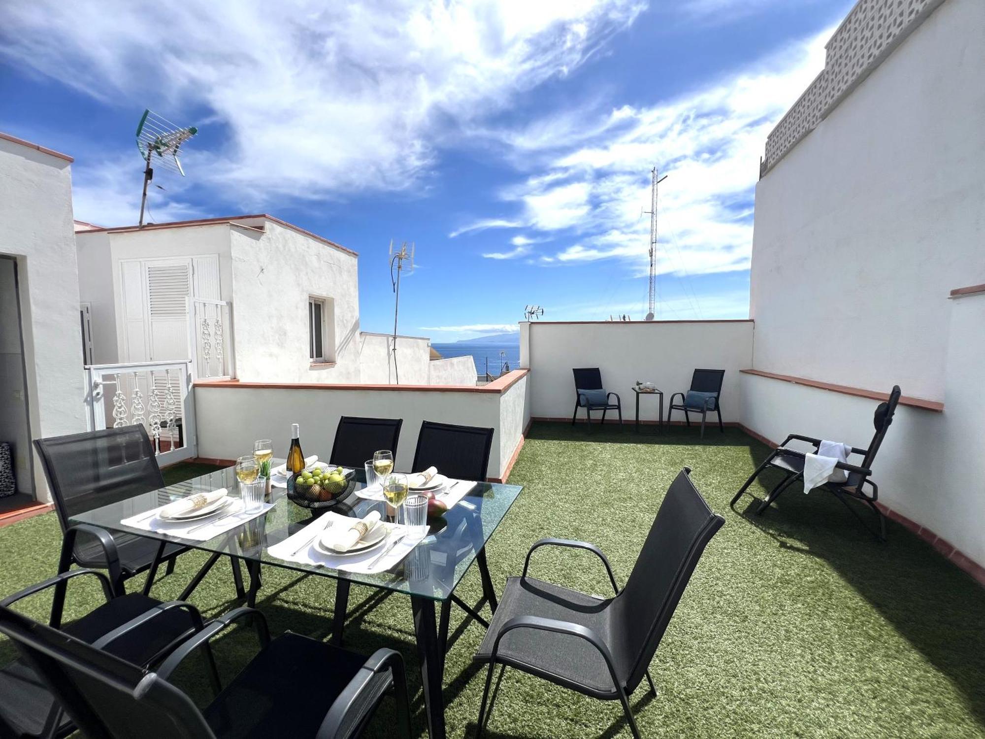 Paulmarie Apartment Atlantic View In Los Gigantes Puerto de Santiago  Exteriör bild